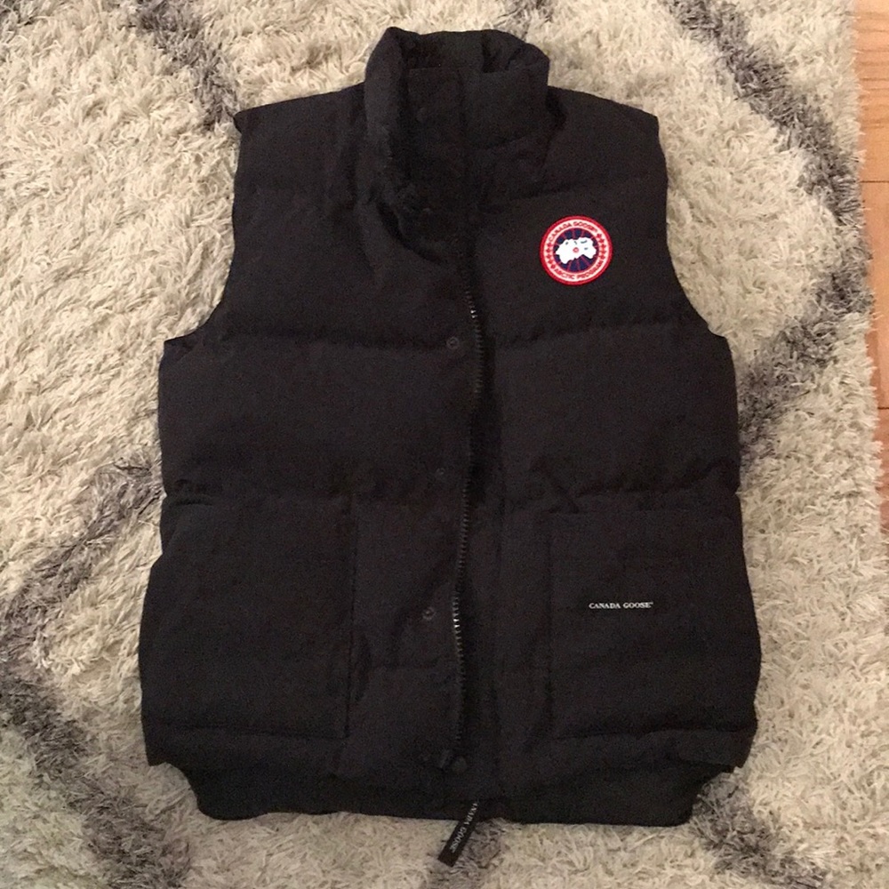 Navy Small Canada Goose Men’s Vest